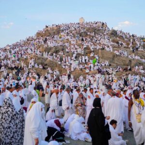 10 Hikmah Wukuf di Arafah