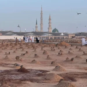 Pemakaman Baqi, Taman Sunyi yang Menyimpan Jejak Para Sahabat